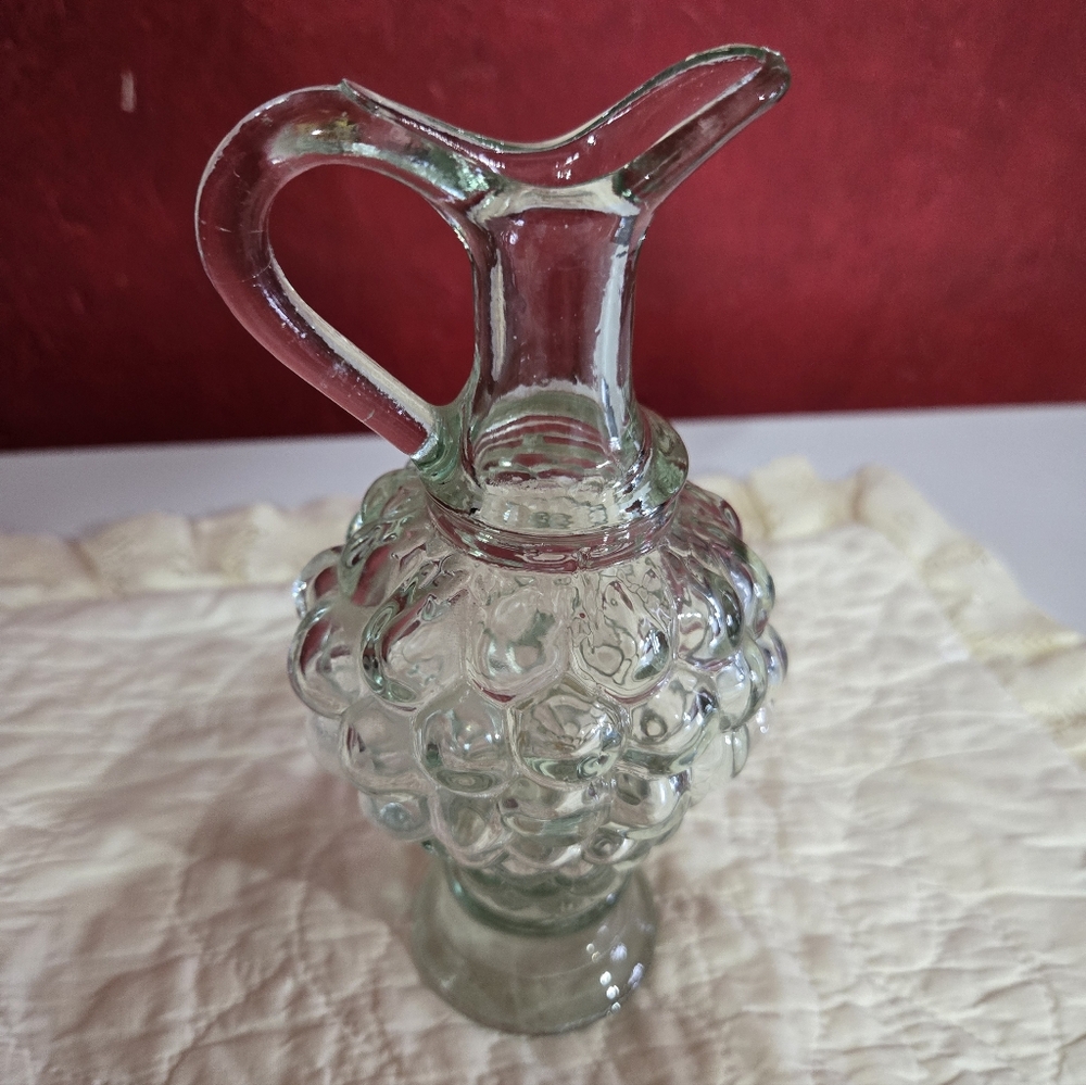 Vintage Grape Cluster Cruet Decanter - Picture 2 of 10